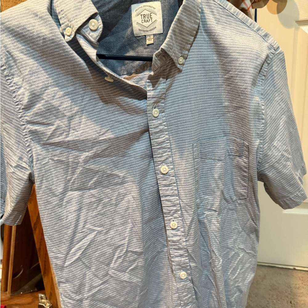 True Craft Men's Light Blue Button Down Shirt